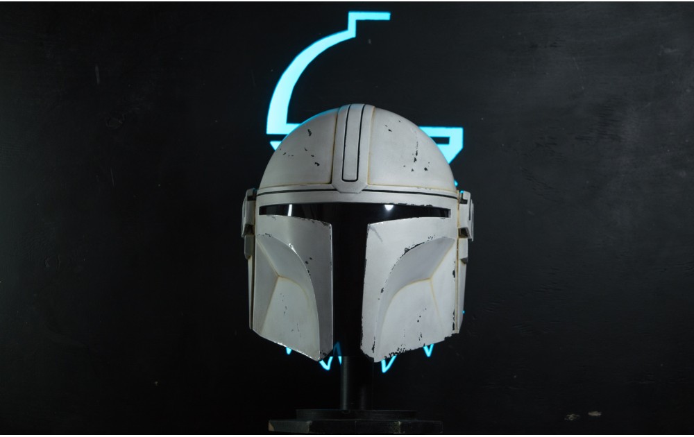 "White" Din Djarin Mandalorian Helmet 