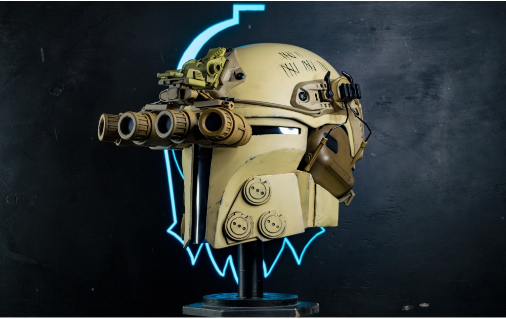 Galac-Tac Mandalorian Helmet 